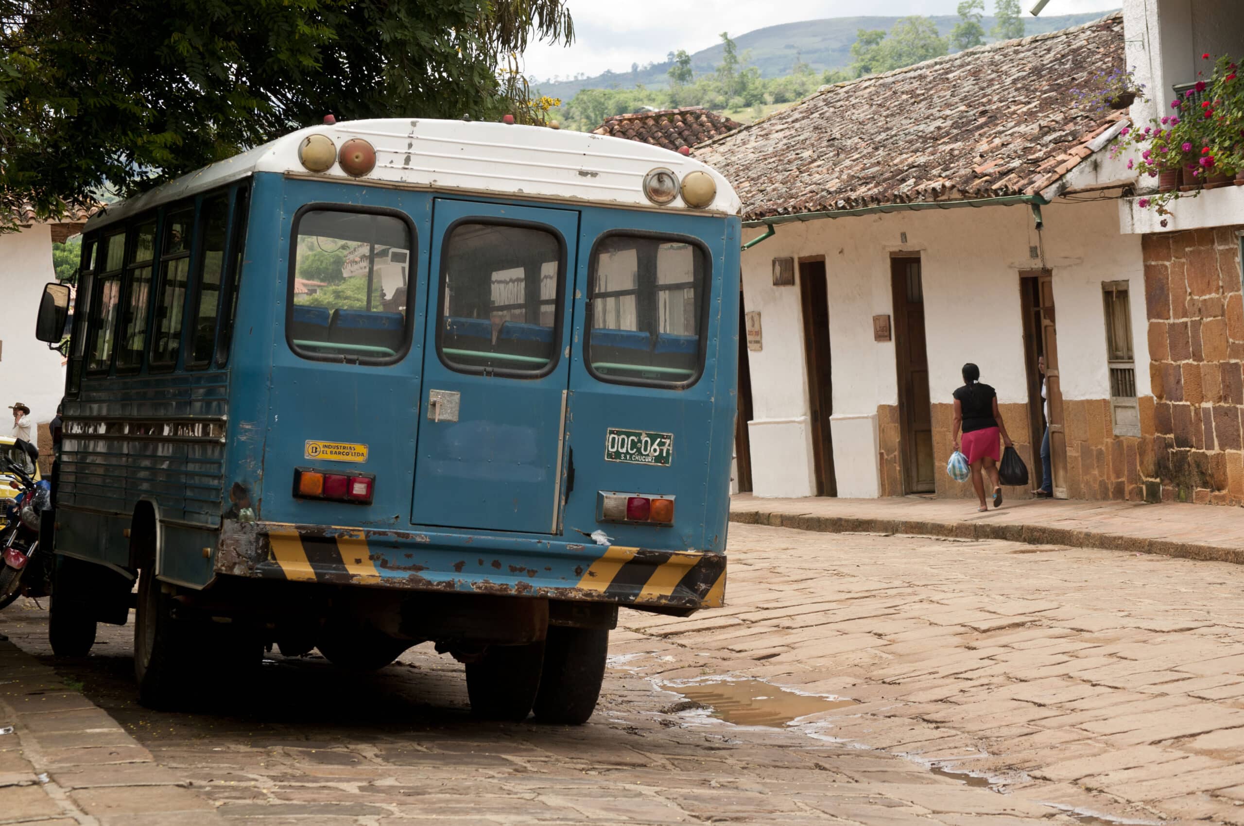 Bus in Barichara - Phoenix Travel Group